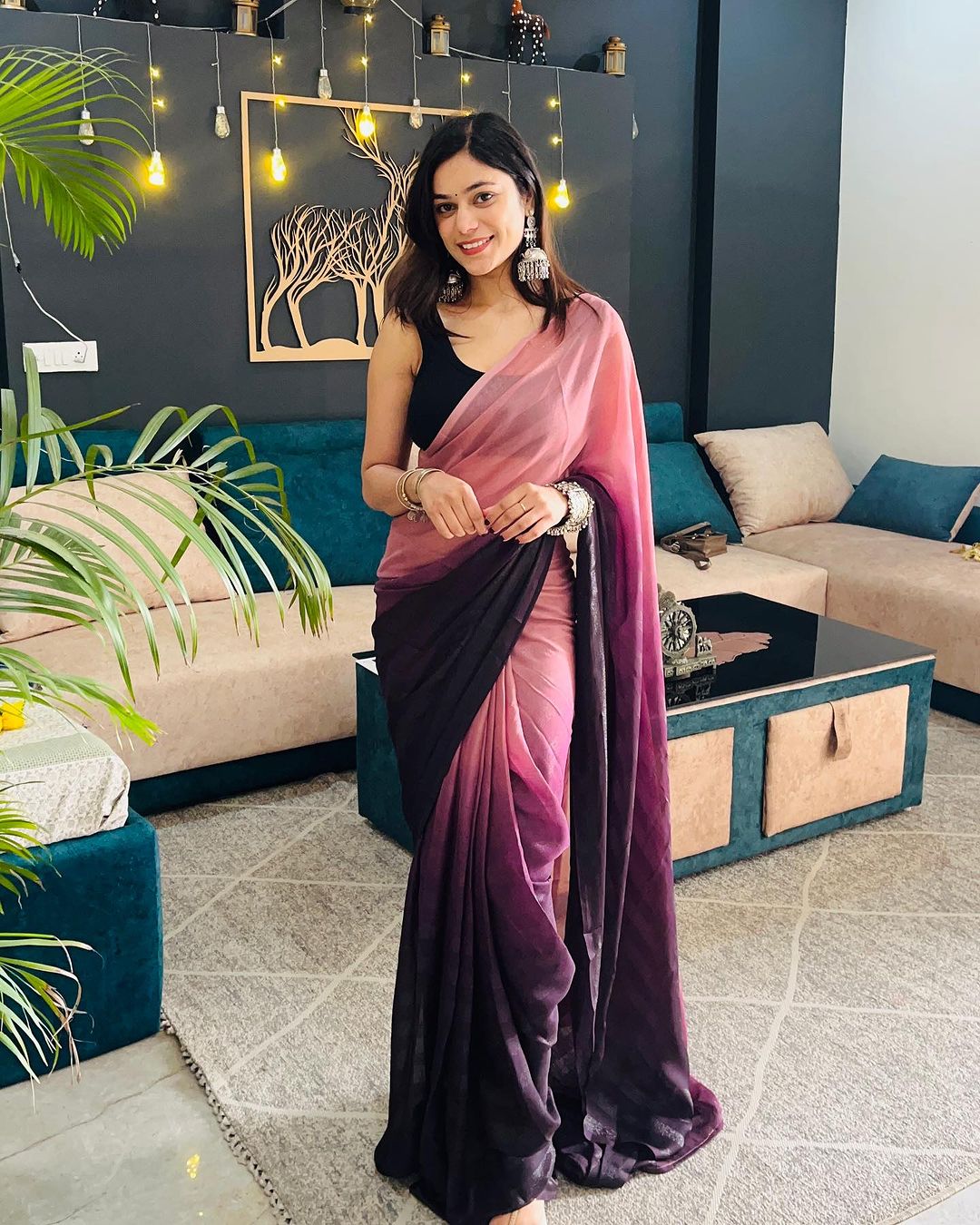 Be a Diva in 1 Minute Ready to Wear Saree