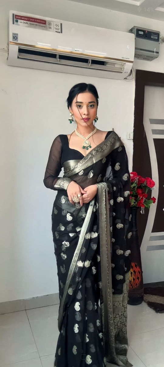 Vibrant 1 Minute Ready to Wear Saree