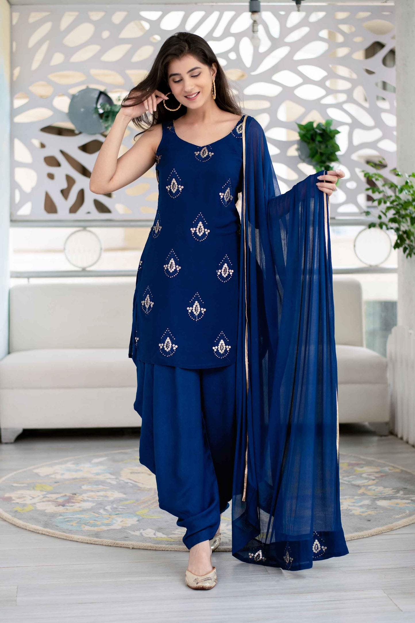 Deep Blue Georgette Round Neck Kurta Set (3-Piece Set)