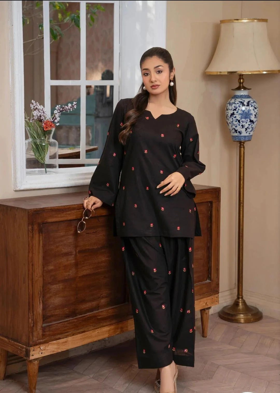 Flower-Petal Furshi Shalwar 3pc